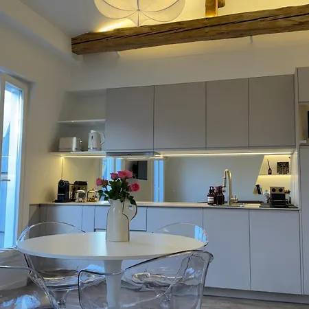 Apartment Eiffel Tower Fully Renovated 2026 With Ac