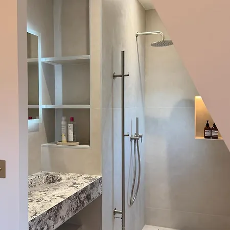 Apartment Eiffel Tower Fully Renovated 2026 With Ac